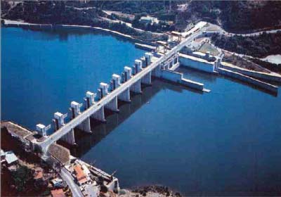 <div style="text-align:center; color:white;"><div style="font-size:17px; ">Crestuma / Lever Hydroelectric Power Station</div><br>Client: EDP<br>Year: 1978 – 1984</div>
