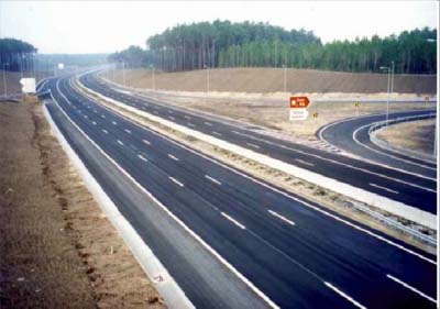 <div style="text-align:center; color:white;"><div style="font-size:17px; ">Concession, Design and Building of stretches on the A8 / IC1 / IC9 / C. Rainha / M. Grande / Leiria and on the A15-IP6 / EN115/ Rio Maior / Santarém *</div><br>Cliente: Auto-Estradas do Atlântico<br>Ano: 2000 – 2002</div>
