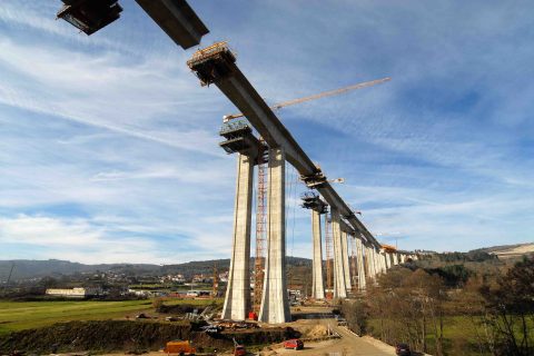 <div style="text-align:center; color:white;"><div style="font-size:17px; ">Viaduct in Vila Pouca de Aguiar</div><br>Client:  Norinter, ACE <br>Year: 2005 – 2007</div>