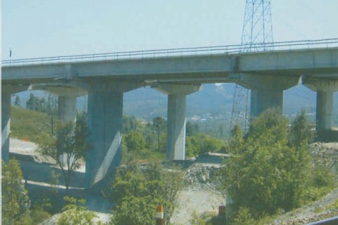 <div style="text-align:center; color:white;"><div style="font-size:17px; "> Bridge over Ribeira do Bustelo</div><br>Client:  Auto Estradas Douro <br>Year: 2007 – 2011</div>