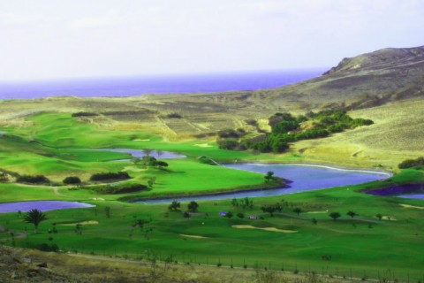 <div style="text-align:center; color:white;"><div style="font-size:17px; ">Porto Santo Golf Course</div><br>Client: Sociedade de Desenvolvimento de Porto Santo SA<br>Year: 2001 – 2003</div>