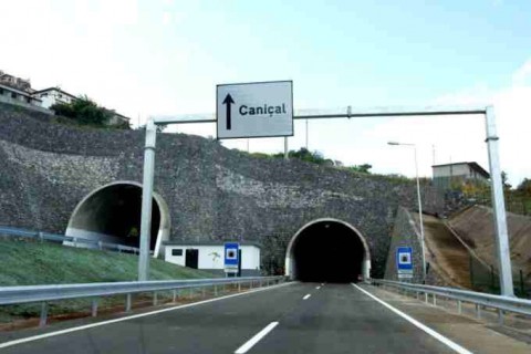 <div style="text-align:center; color:white;"><div style="font-size:17px; ">Machico / Caniçal Expressway (Caniçal double tunnel) *</div><br>Client: Governo Regional da Madeira<br>Year: 2001 – 2004</div>
