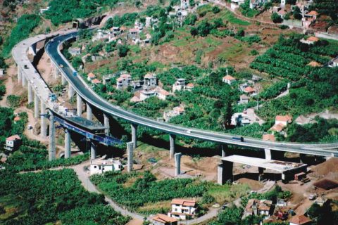 <div style="text-align:center; color:white;"><div style="font-size:17px; ">Amoreira Viaduct</div><br>Client: JSRESA (R.A. Madeira)<br>Year: 1994 – 1995 </div>