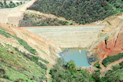 <div style="text-align:center; color:white;"><div style="font-size:17px; ">Odelouca Dam</div><br>Client: INAG<br>Year: 2001 – 2005</div>