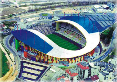 <div style="text-align:center; color:white;"><div style="font-size:17px; ">Estádio Municipal de Leiria</div><br>Cliente: Leirisport<br>Ano: 2001 – 2003</div>
