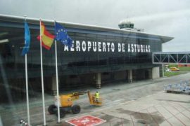<div style="text-align:center; color:white;"><div style="font-size:17px; ">Aéroport des Asturies (Espagne)</div><br>Client: Dir. Gen. Infr. Ministério AR<br>Année: 1965 – 1966</div>